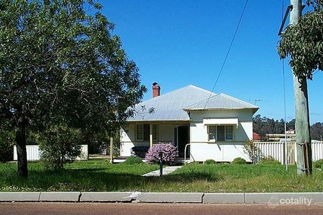 2 Evans St, Collie, WA 6225