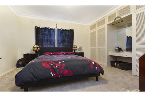 Property photo of 4/10 Reception Avenue Strathdale VIC 3550