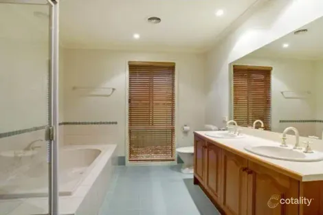 Property photo of 5 Positano Way Point Cook VIC 3030