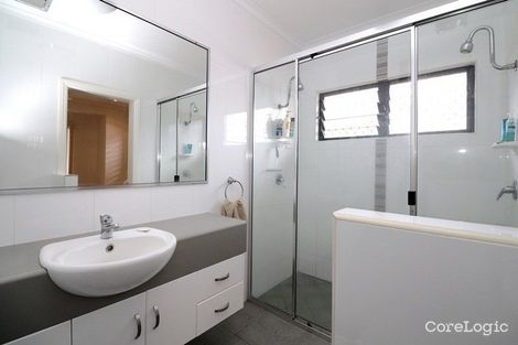 Property photo of 27 Greenview Drive Mount Louisa QLD 4814