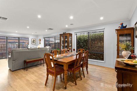 Property photo of 12 Hammond Road Cranbourne West VIC 3977