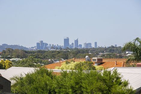 Property photo of 34 Le Souef Drive Kardinya WA 6163