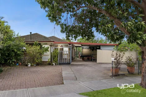 38 MAPLEWOOD RD, KINGS PARK, VIC 3021