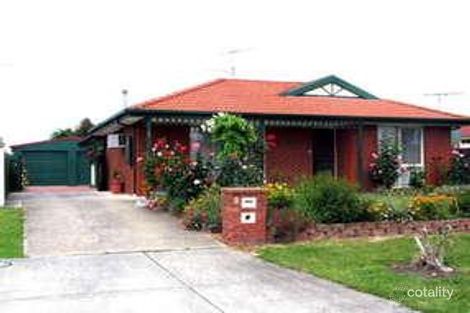 Property photo of 1 Nicholas Court Pakenham VIC 3810