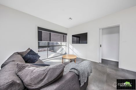 Property photo of 25 Lindbeck Corner Googong NSW 2620