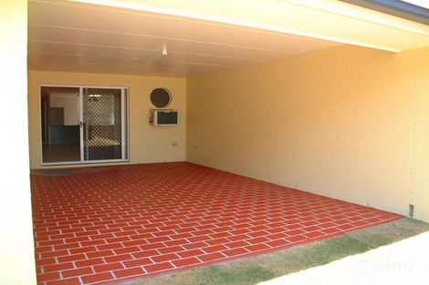 Property photo of 2/105 Hume Street Toowoomba City QLD 4350