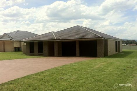 42 Rannoch Dr, West Nowra, NSW 2541