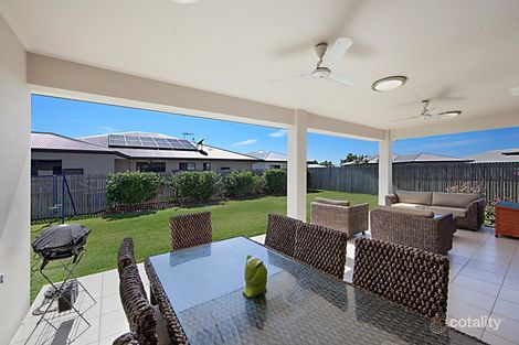 Property photo of 2 Lochern Way Bushland Beach QLD 4818