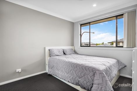 Property photo of 7 Barrow Circuit Jordan Springs NSW 2747