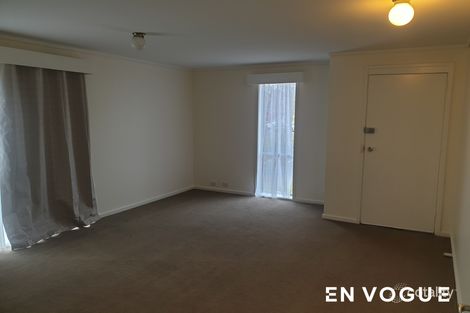 Property photo of 50 Sternberg Crescent Wanniassa ACT 2903