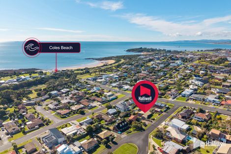 Property photo of 17 Westbury Place Devonport TAS 7310