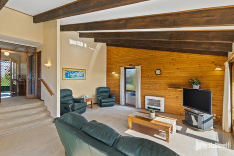 Property photo of 17 Westbury Place Devonport TAS 7310