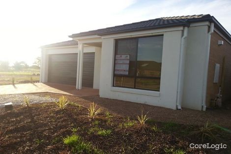 Property photo of 21 Dennerley Way Truganina VIC 3029