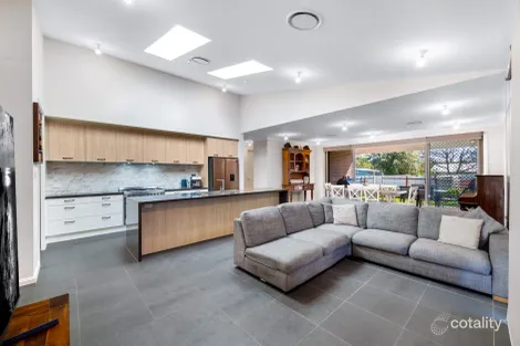 Property photo of 12 Sunrise Road Yerrinbool NSW 2575