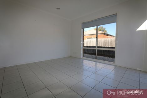 Property photo of 31 Hooker Road Werribee VIC 3030