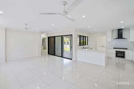 Property photo of 16 Arrowsmith Close Smithfield QLD 4878