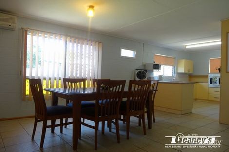 Property photo of 8 Princess Close Richmond Hill QLD 4820