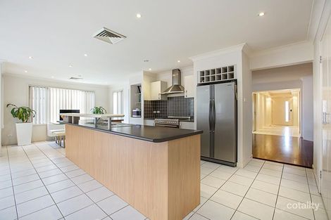Property photo of 41 Tabletop Circuit Horningsea Park NSW 2171