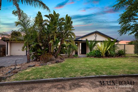 Property photo of 32 Silverdene Avenue Sydenham VIC 3037