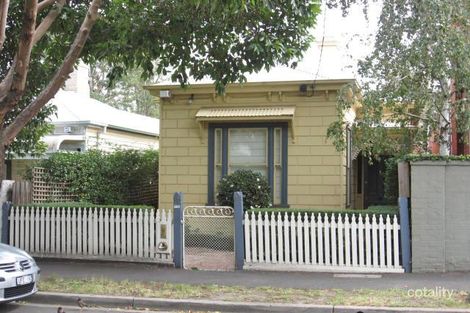 2a Highbury Gr, Prahran, VIC 3181