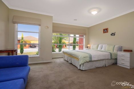 Property photo of 3 Britton Drive Pakenham VIC 3810