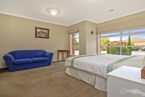 Property photo of 3 Britton Drive Pakenham VIC 3810