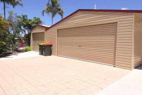 Property photo of 3 Edmonston Drive Emerald QLD 4720