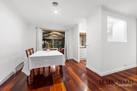 Property photo of 32 Silverdene Avenue Sydenham VIC 3037