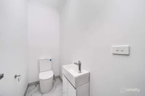 Property photo of 12 Bistre Road Tarneit VIC 3029