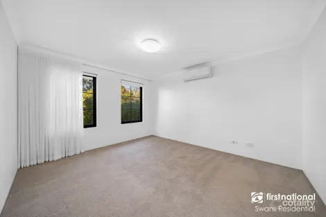 Property photo of 35 Thorold Avenue Ellenbrook WA 6069