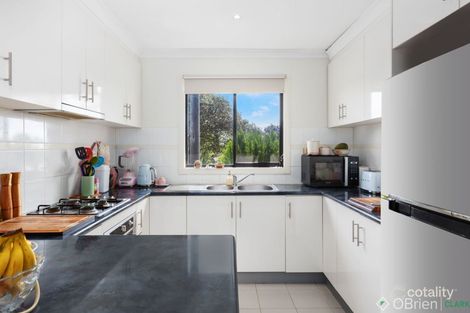Property photo of 5 Lawson Crescent Warragul VIC 3820