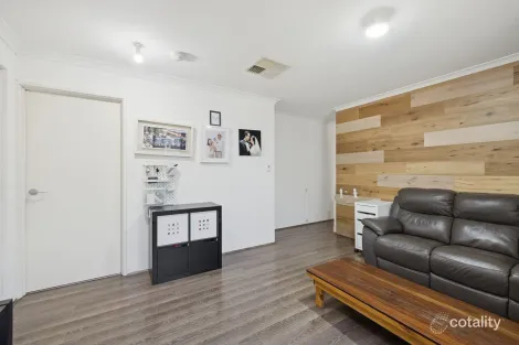Property photo of 5 Sanford Court Lockridge WA 6054
