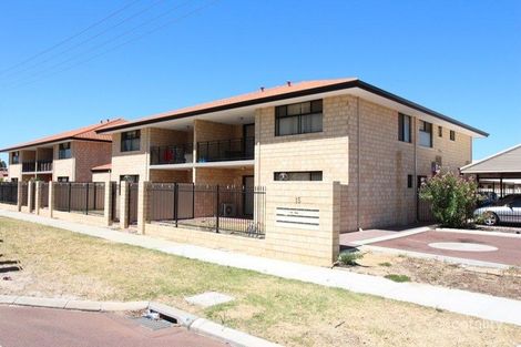 1/15 Station St, Cannington, WA 6107