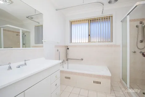 Property photo of 1/3 Massey Close Elermore Vale NSW 2287