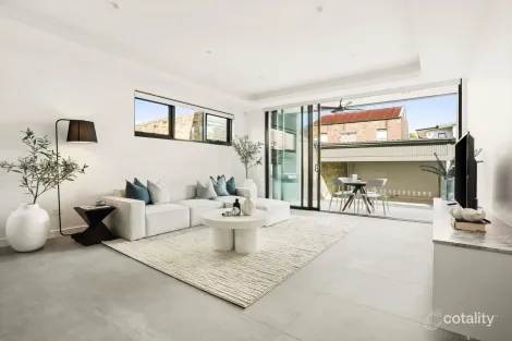 Property photo of 31 Hardie Street Mascot NSW 2020