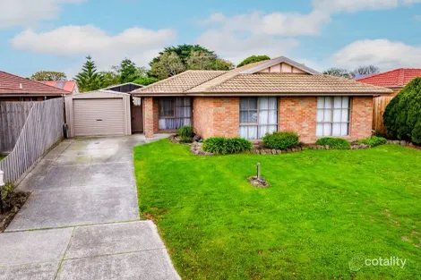 27 Samantha Cres, Cranbourne North, VIC 3977