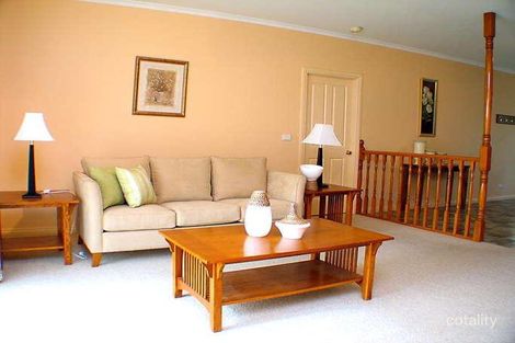 Property photo of 2 Ridgeview Street Eltham VIC 3095