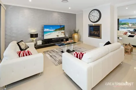 Property photo of 9 Sundown Place Jacobs Well QLD 4208