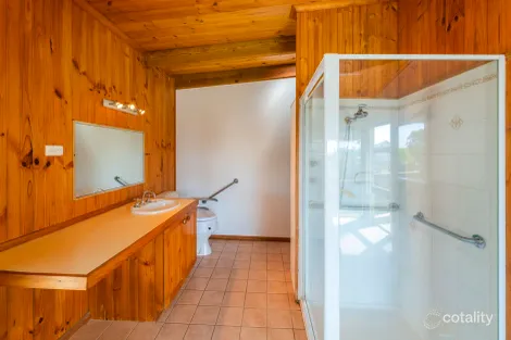 Property photo of 10 Surf Street Emerald Beach NSW 2456