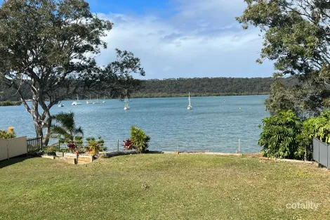 84 Canaipa Point Dr, Russell Island, QLD 4184