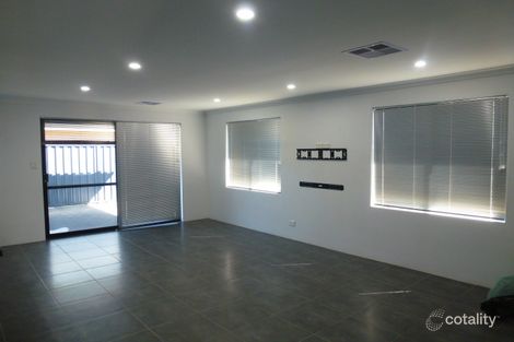 Property photo of 31 Cabernet Loop Pearsall WA 6065