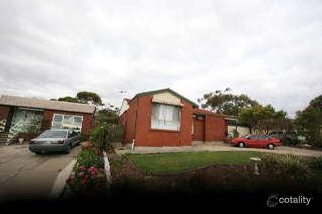 32 Manoora Dr, Hallett Cove, SA 5158