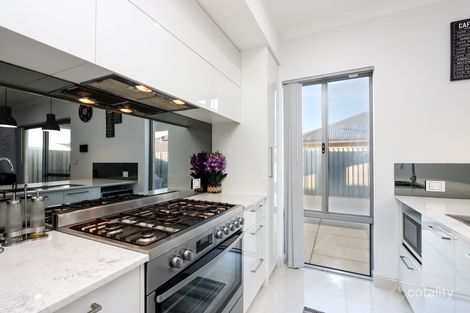 Property photo of 56 Fernleaf Loop Piara Waters WA 6112