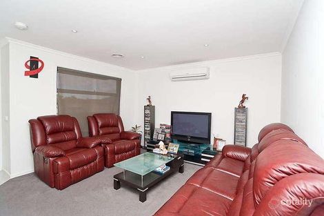 Property photo of 19 Barrwang Street Cairnlea VIC 3023