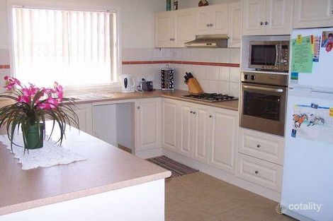 Property photo of 16 Saunders Crescent Epping VIC 3076