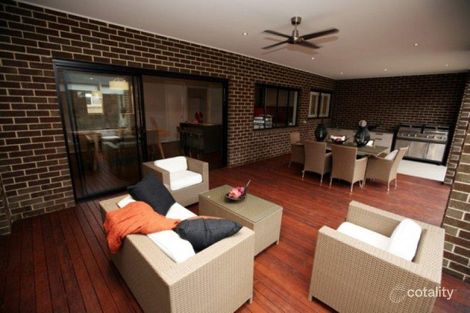 Property photo of 15 Crepe Avenue Cranbourne West VIC 3977