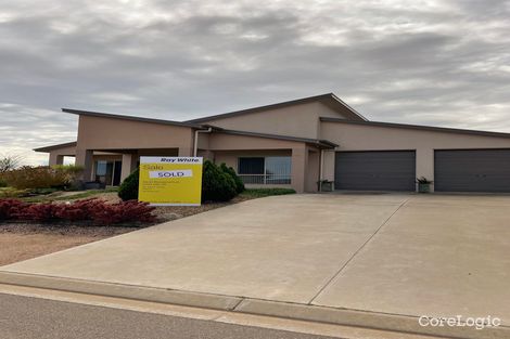 Property photo of 41 Pommern Way Wallaroo SA 5556