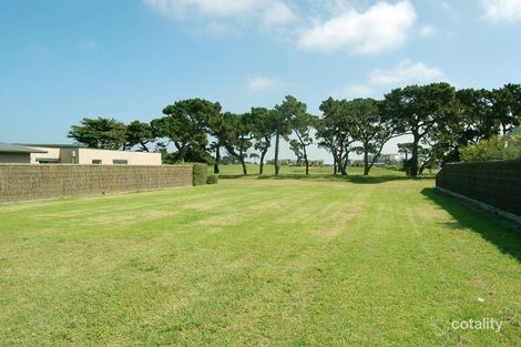 Property photo of 46 Fourth Loop Connewarre VIC 3227