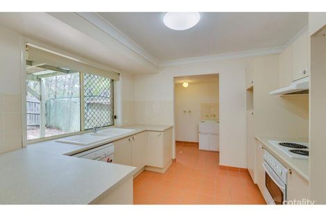 Property photo of 22/10 Schumann Close Tingalpa QLD 4173