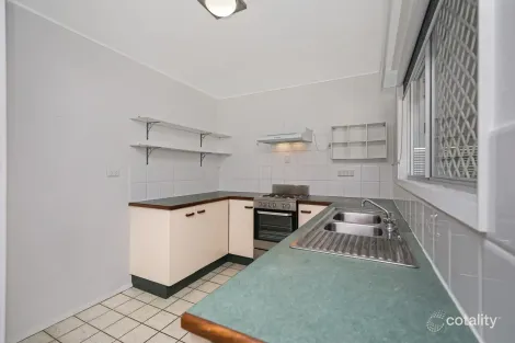 Property photo of 117 Mann Street Westcourt QLD 4870